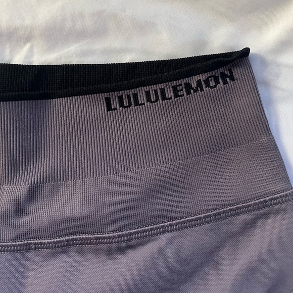 Lululemon leggings - Picture 3 of 4